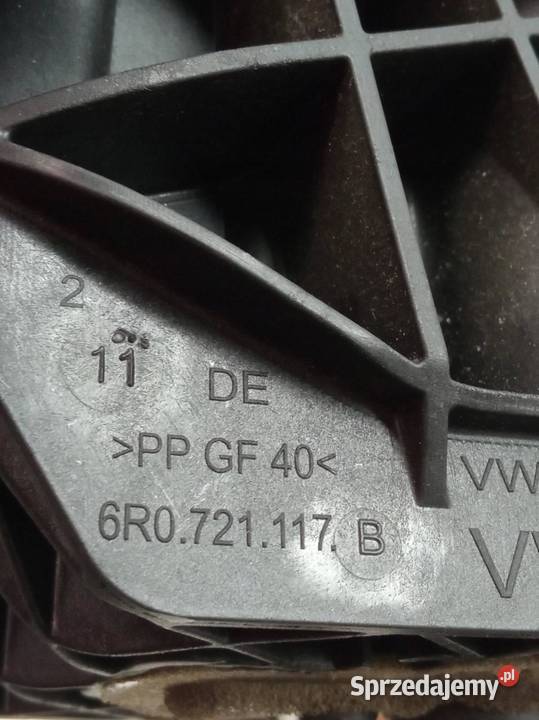 PEDAŁ HAMULCA SPRZĘGŁĄ KPL 6R1721059L Volkswagen Rok produkcji 2011 Wyposażenie wnętrza