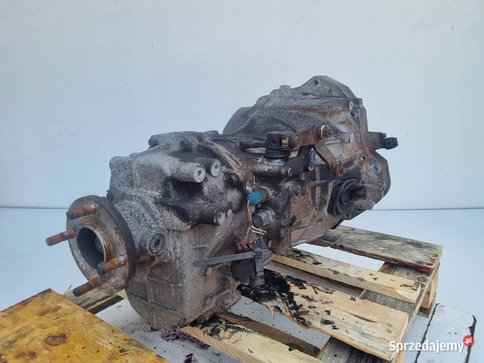 Nissan Cabstar 30 TD SKRZYNIA BIEGÓW manualna Janów sprzedam