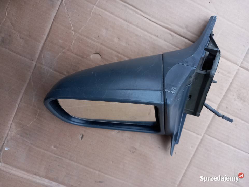 Opel Omega A Zaślepka lusterka prawa lusterko Bukownica