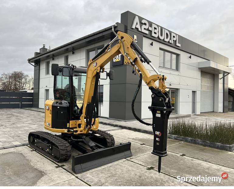 FABRYCZNIE NOWA MINIKOPARKA CATERPILLAR 3027 CR Tuliszków