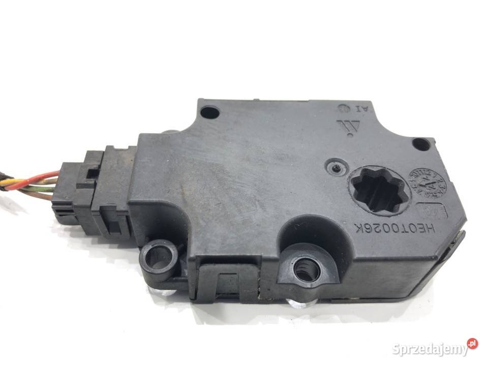 SILNIK NAGRZEWNICY AUDI 85E820511 A6 C8