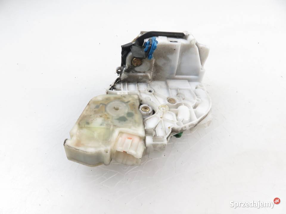 ZAMEK PRAWY TYLNY NISSAN PATHFINDER R50 małopolskie