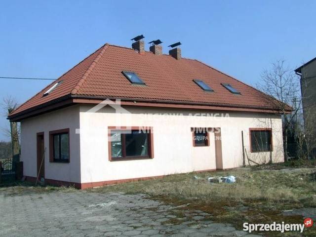 sprzedaży domu wolnostojącego 210m2 pomorskie Przechlewo