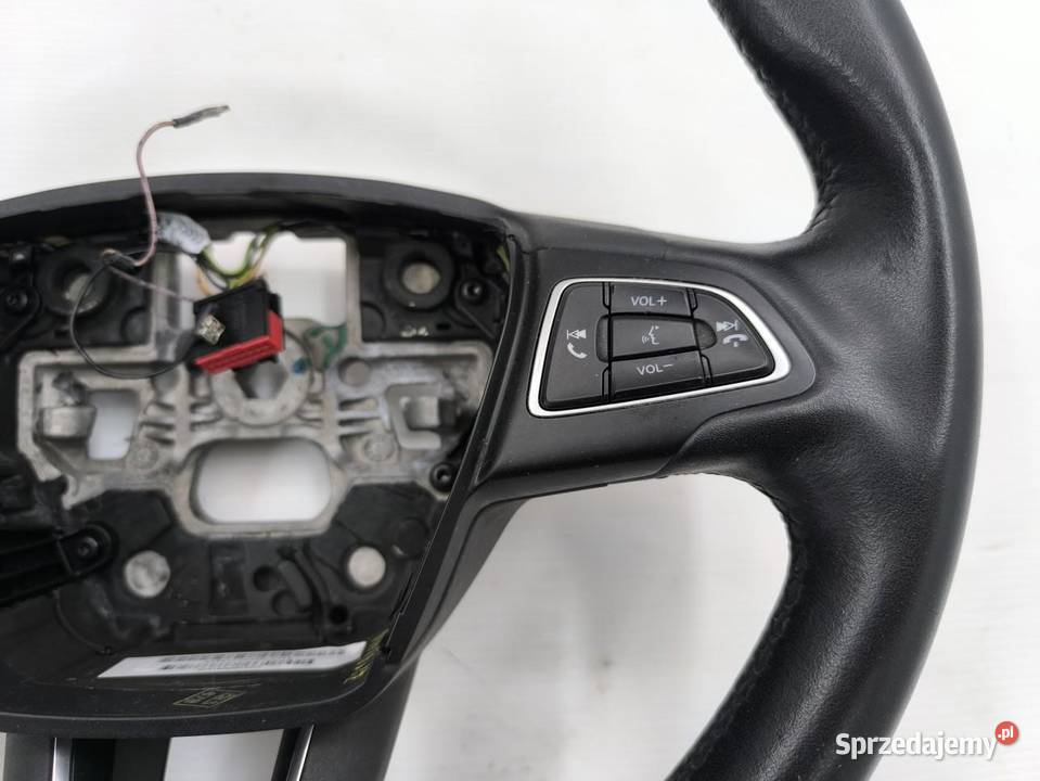 KIEROWNICA SKÓRA MULTIFUNKCJA FORD FOCUS MK3 Kierownice wielkopolskie