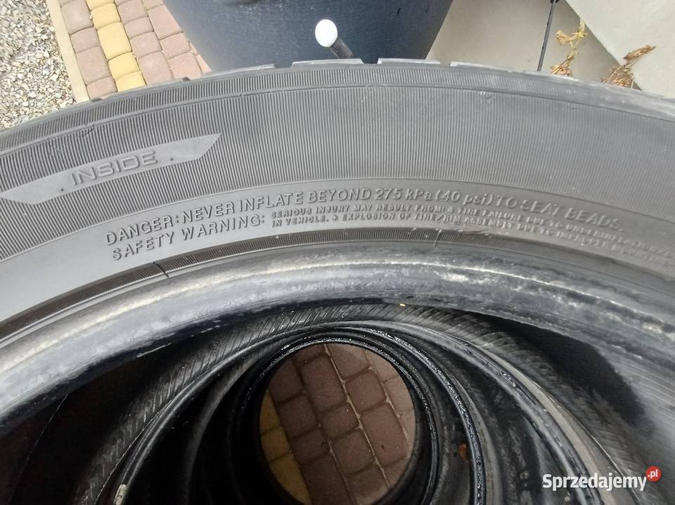 Sprzedam komplet opon 2555520 lubelskie