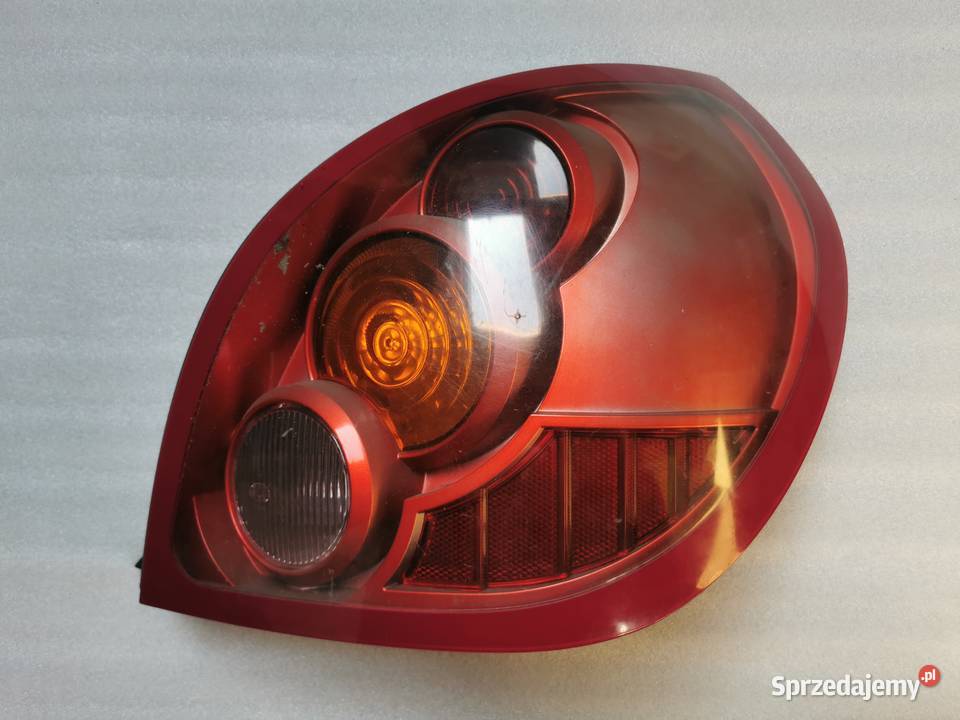 Lampa Prawy Tył Tylna Prawa Nissan Almera N16 Wyszków