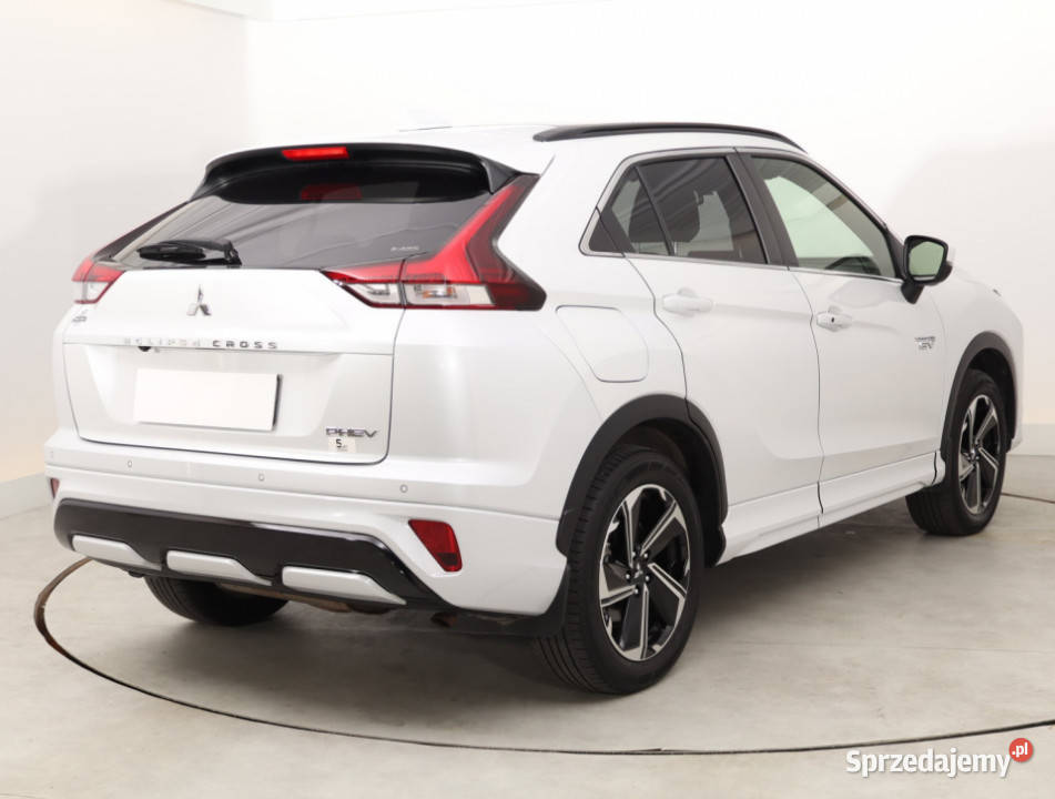 Mitsubishi Eclipse Cross PluginHybrid światła przeciwmgielne Bielany Wrocławskie