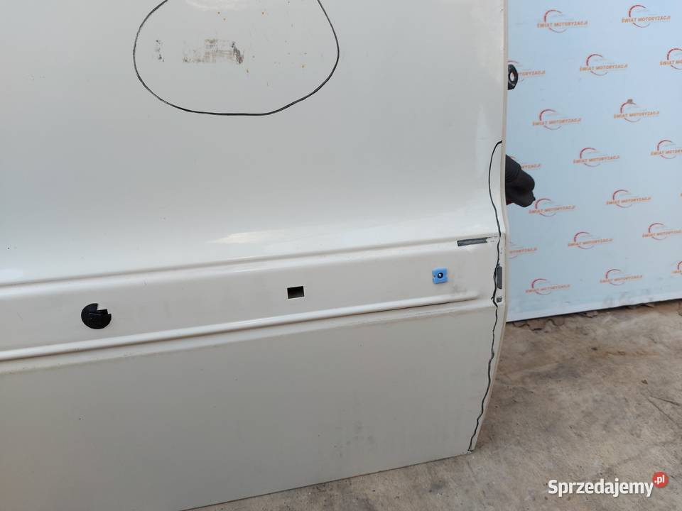 KIA SOUL 09r drzwi prawe tył 50 mikronów