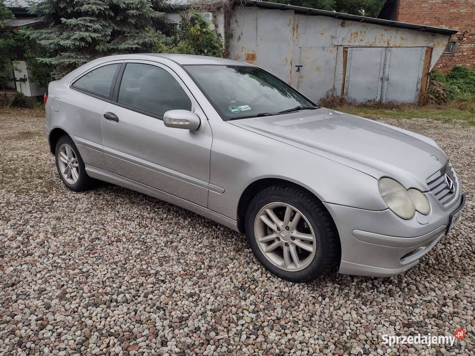 Mercedes C180 Coupe 2001 Benzyna