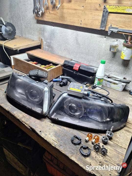 Lampy Xenon OEM Hella A3S3 8L polift śląskie Radlin