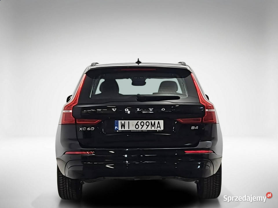 Volvo XC 60 B4 D Core aut Z Polskiego Salonu Warszawa sprzedam
