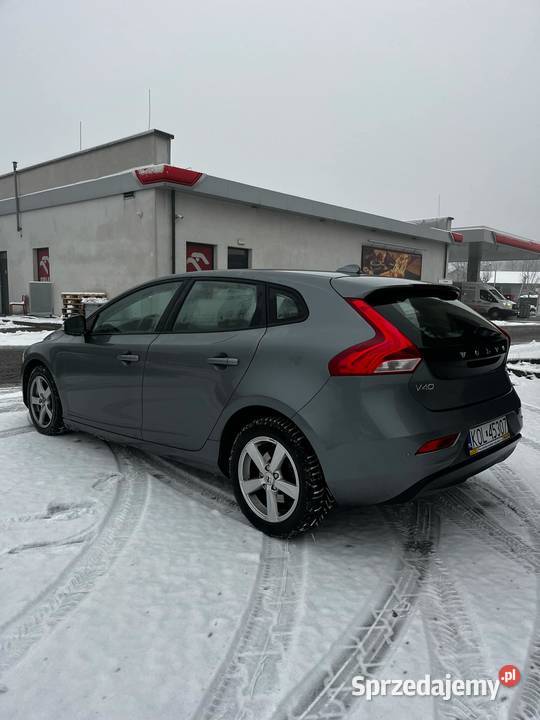 Zadbane Volvo V40 z niskim przebiegiem Wolbrom sprzedam