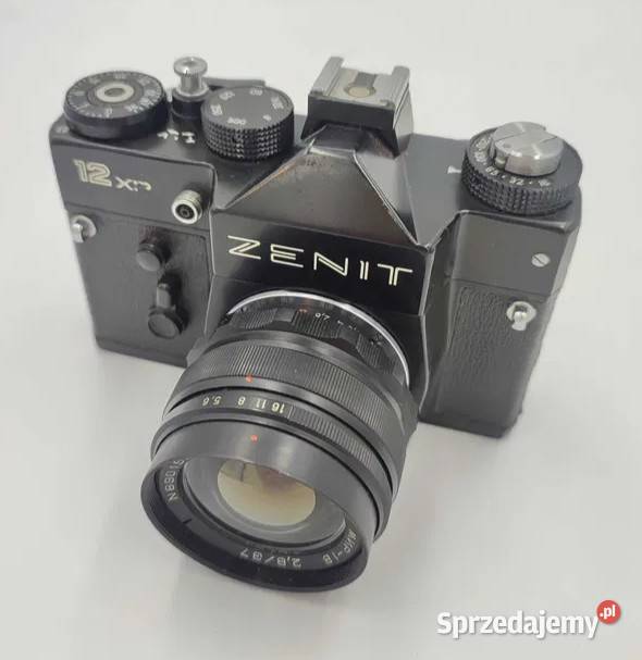 Zenit 12XPradziecka lustrzanka SLR Made in Katowice