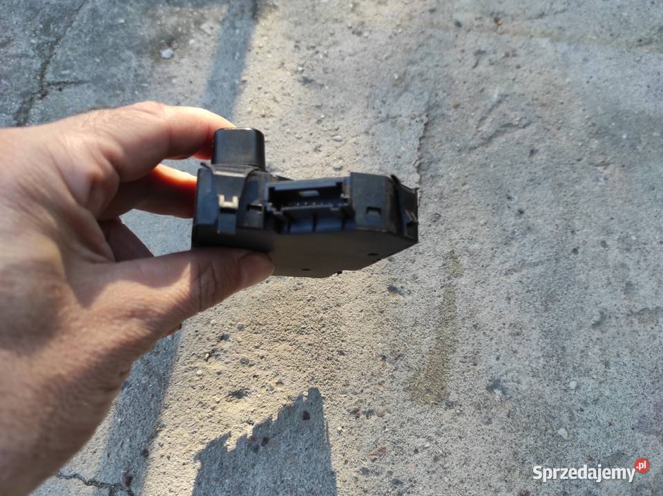 Przełącznik Fotela Mercedes Lewy CLK W208 8Pin Płock