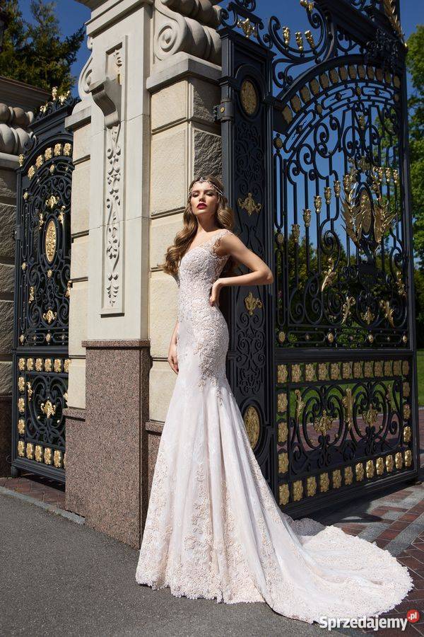 SUKNIA ŚLUBNA z najnowszej kolekcji CATARINY Damska Kraków sprzedam