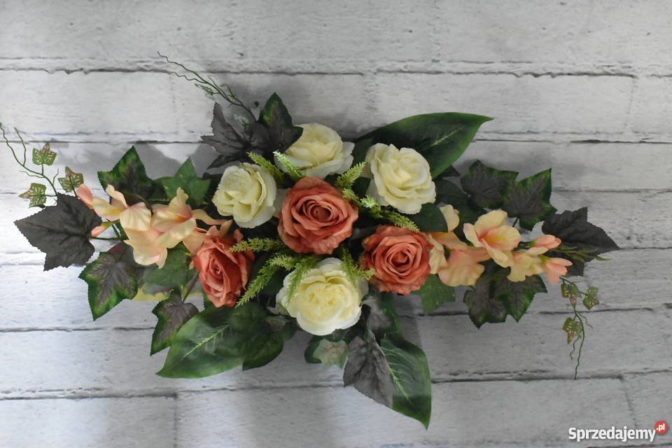 Kompozycja cmentarna stroik na cmentarz na grob Chełmek