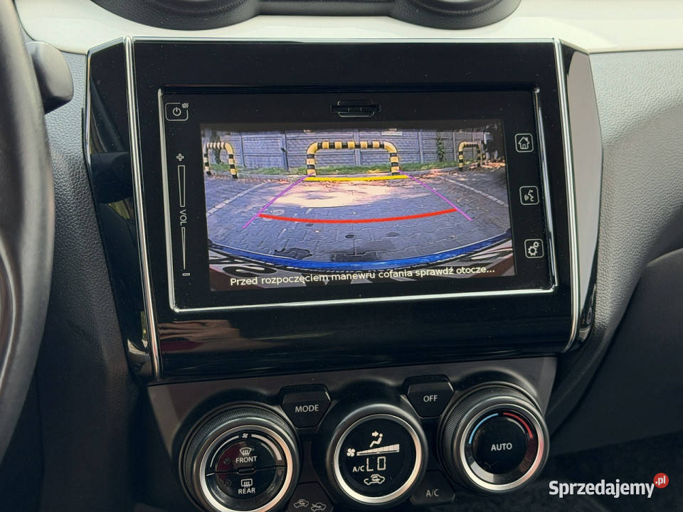 Suzuki Swift 12i 90 Hybrid serwisowany w ASO Węgrów