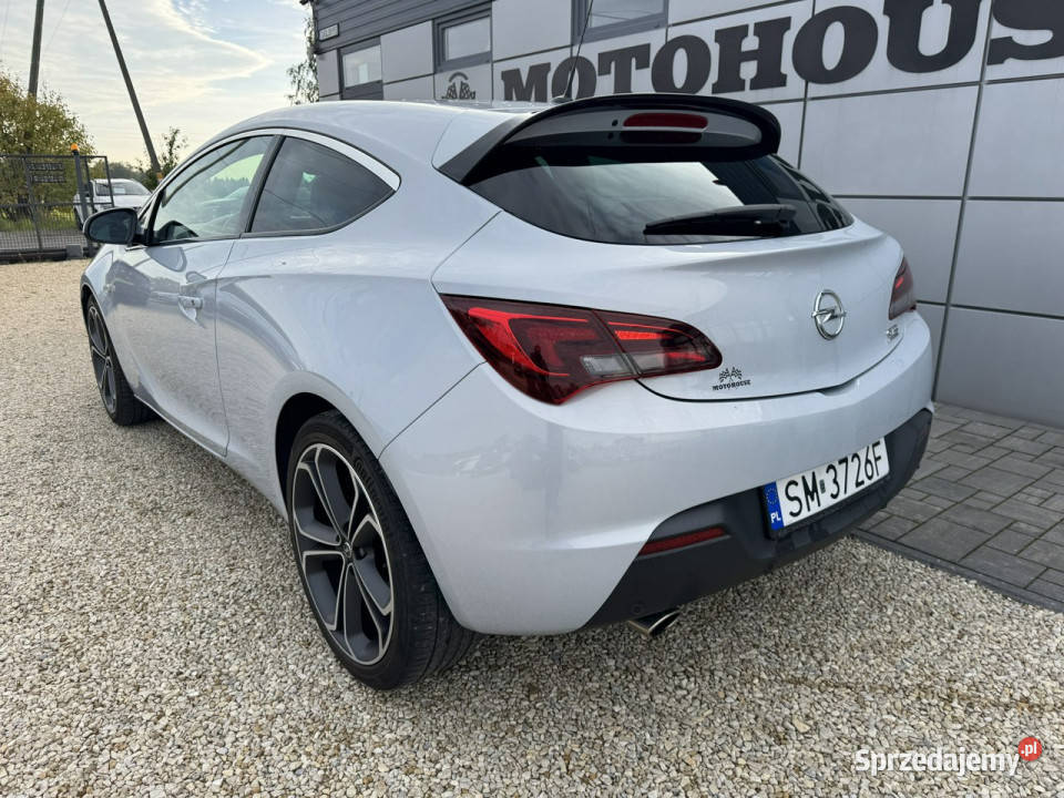 Opel Astra GTC 14 Innovation xenon 94 przebieg J Chełm Śląski sprzedam