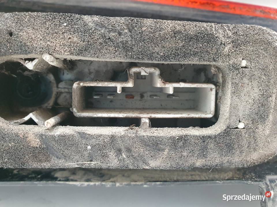 LAMPA PRAWA TYLNA Ford Fiesta Mk5 Mk6 0205r 3D