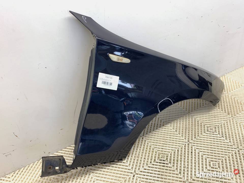 BŁOTNIK PRAWY PRZÓD BMW E87 Hatchback 0313 osobowe