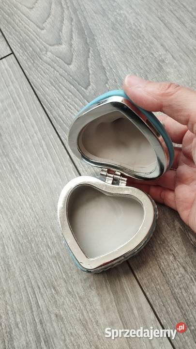 kasetka foka pamiątka mała szkatułka