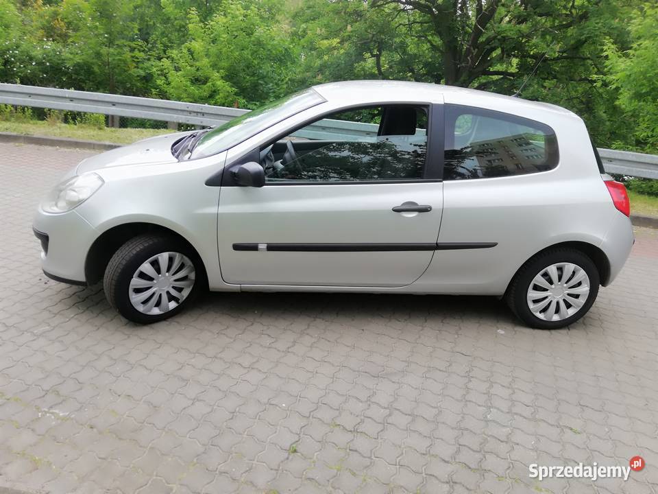 Reno clio 3 184 2005XI2006 12benz klima działa Rok produkcji 2005 Bydgoszcz