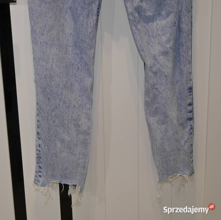 Bershka świetne spodnie dziury 32 XXS Wrocław