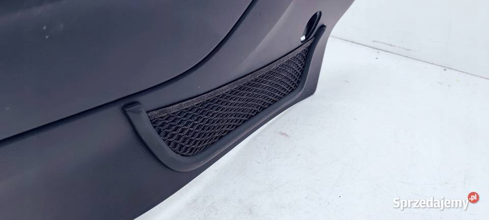 TUNEL ŚRODKOWY AMI SCHOWEK AUDI A3 8V 8V1863241 śląskie Przystajń