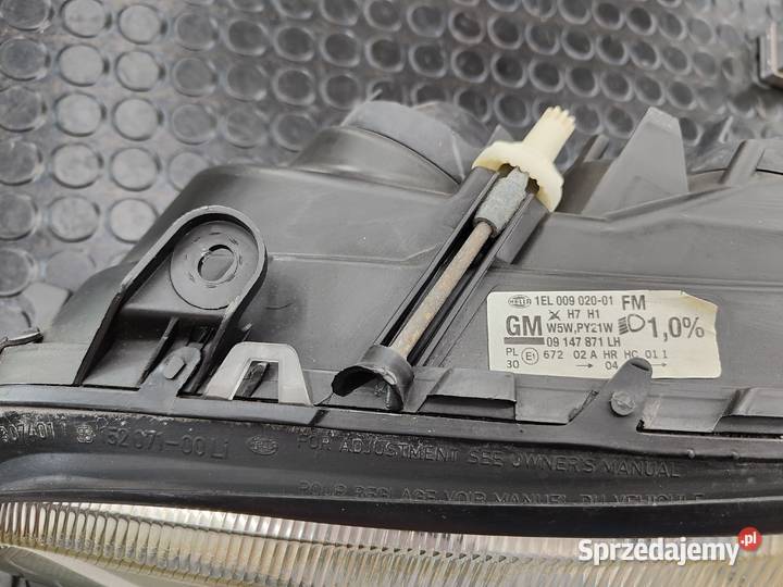 Reflektor Opel Omega LIFT H1 Hella Europa lampa osobowe Kielcza sprzedam