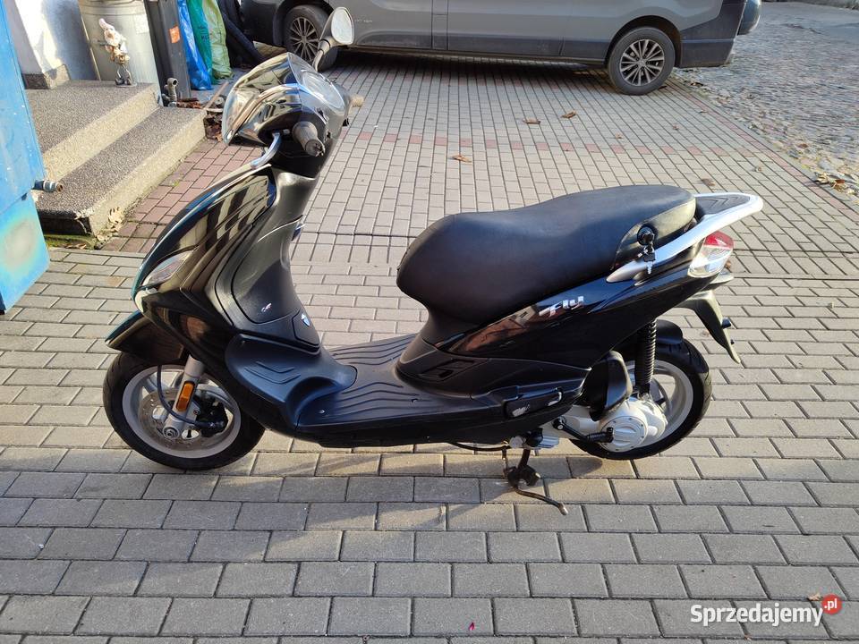 Piaggio Fly 50 4T Transport Yamaha Peugeot pas napędowy Wyrzysk