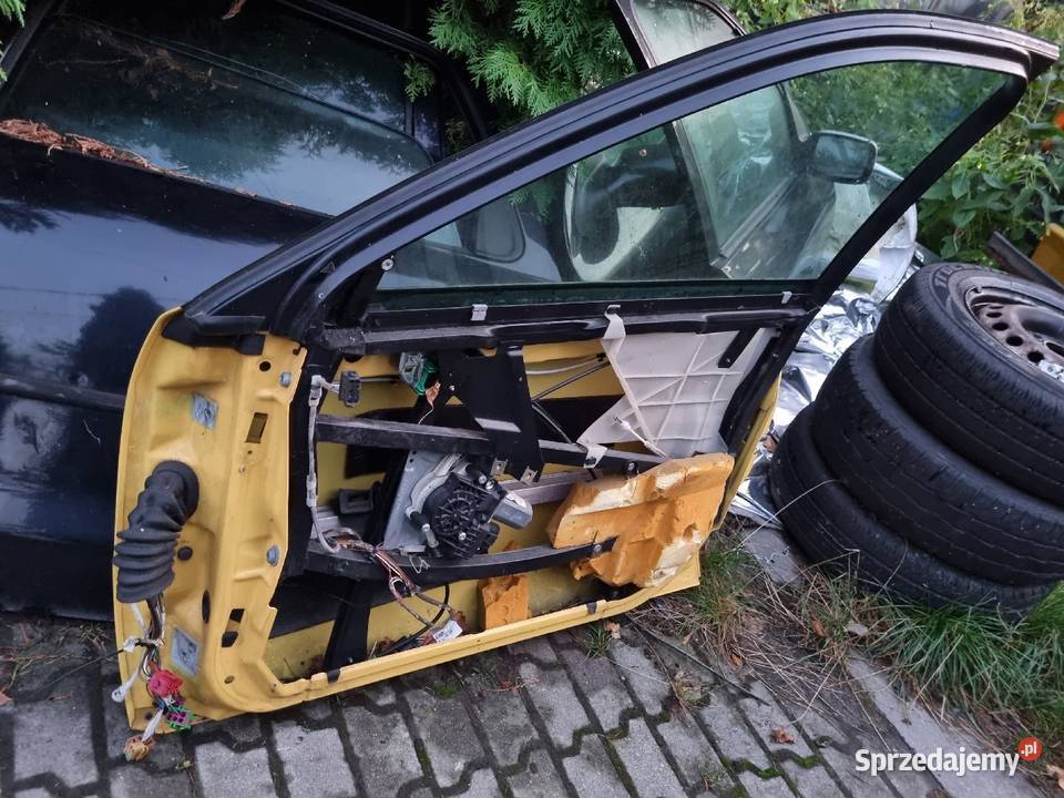 Audi A4 S4 RS4 B5 8D 8D9 Drzwi Przednie Prawe
