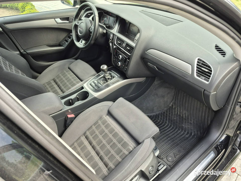 Audi A4 xenon led navi chromy ładny sedan B8 VAT marża A4