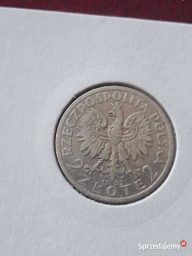 2 Głowa kobiety 1932 r 4 Konin