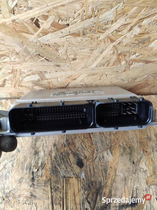 STEROWNIK SILNIKA KOMPUTER PASSAT B5 4B0906018AG Czujniki i sterowniki śląskie Gliwice