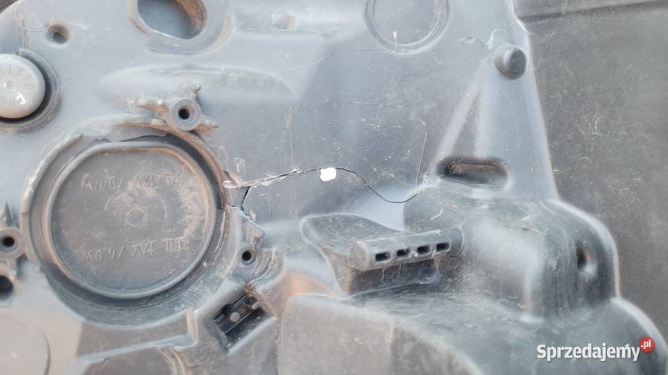 TOYOTA AURIS II LIFT REFLEKTOR LEWY LAMPA PRZÓD osobowe Ruda Śląska sprzedam