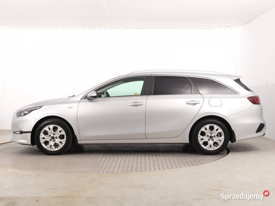 Kia Ceed 15 TGDI czujnik parkowania Katowice