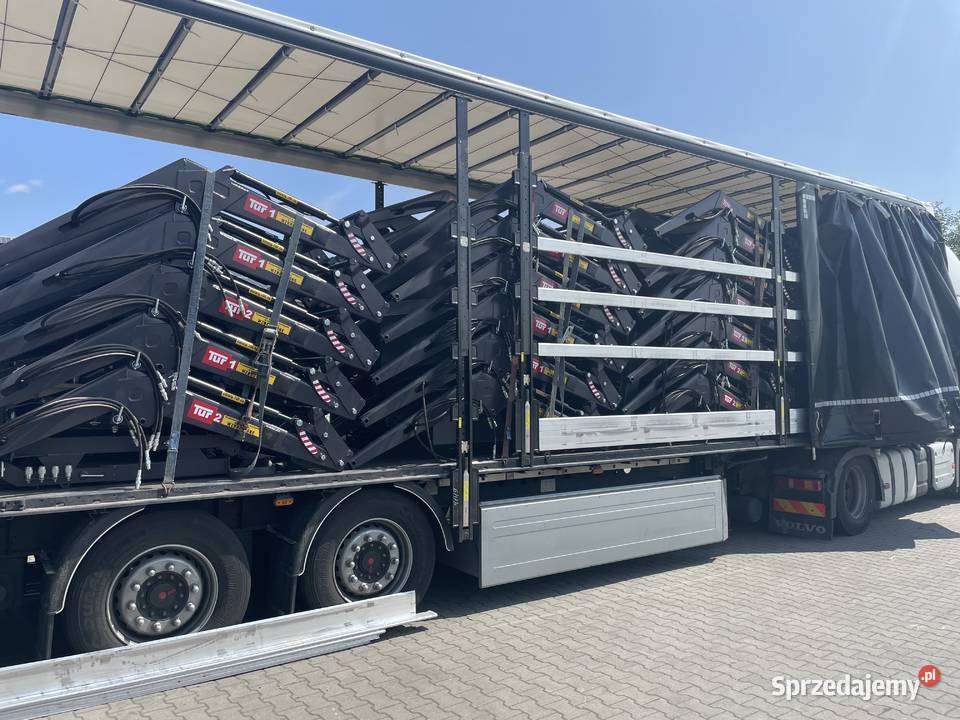 ŁADOWACZ CZOŁOWY C330T25 2 SEKCJE OLKUSZ