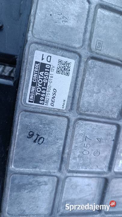 8966105D10 Komputer sterownik Toyota Avensis T27 Radłów