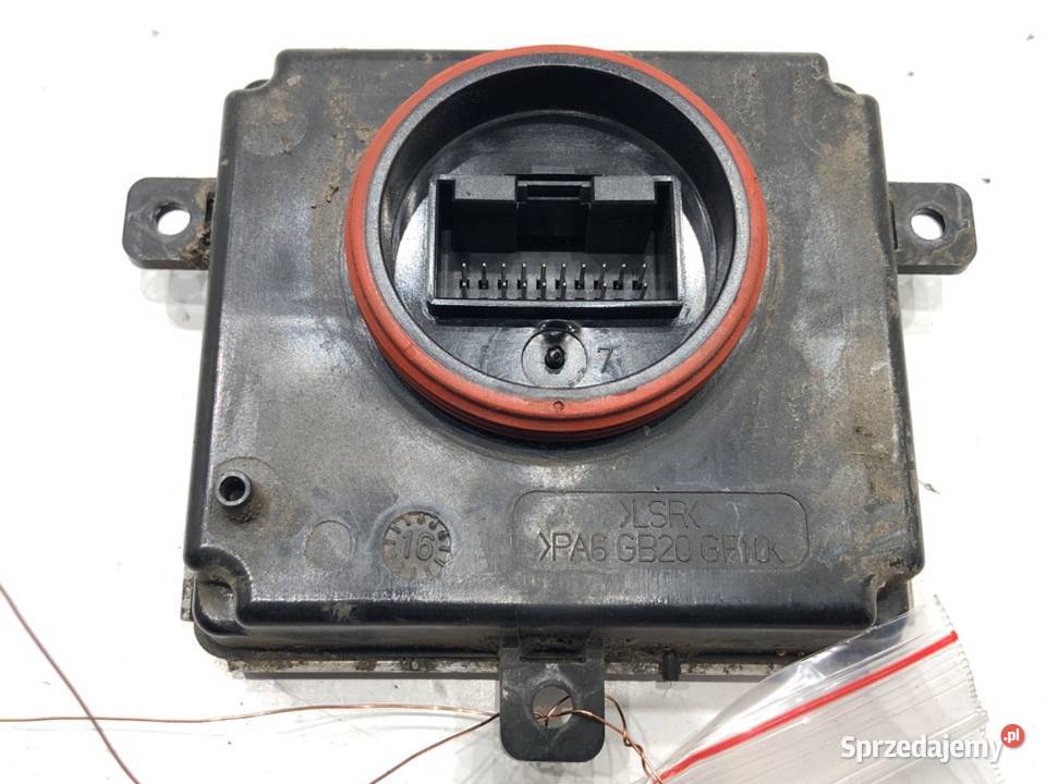 PRZETWORNICA LED VW PASSAT B8 4G0907697F MODUŁ