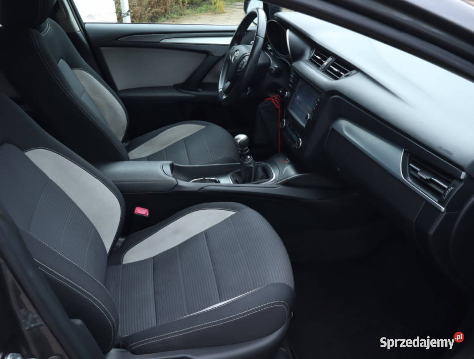 Toyota Avensis 20 D4D bluetooth łódzkie Łódź