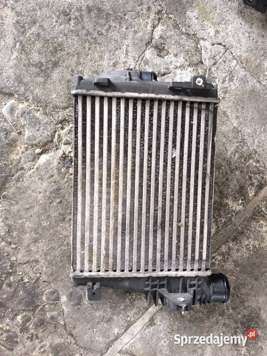 chłodnica toyota pro ace