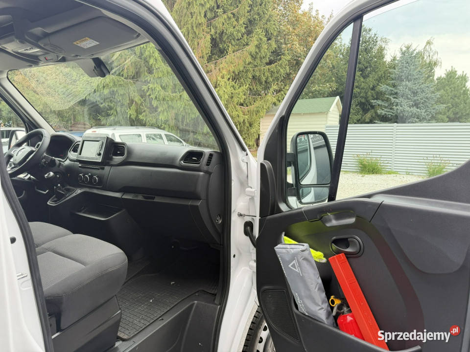 Renault Master master L3H2 3 osobowy lift pełna sprzedam