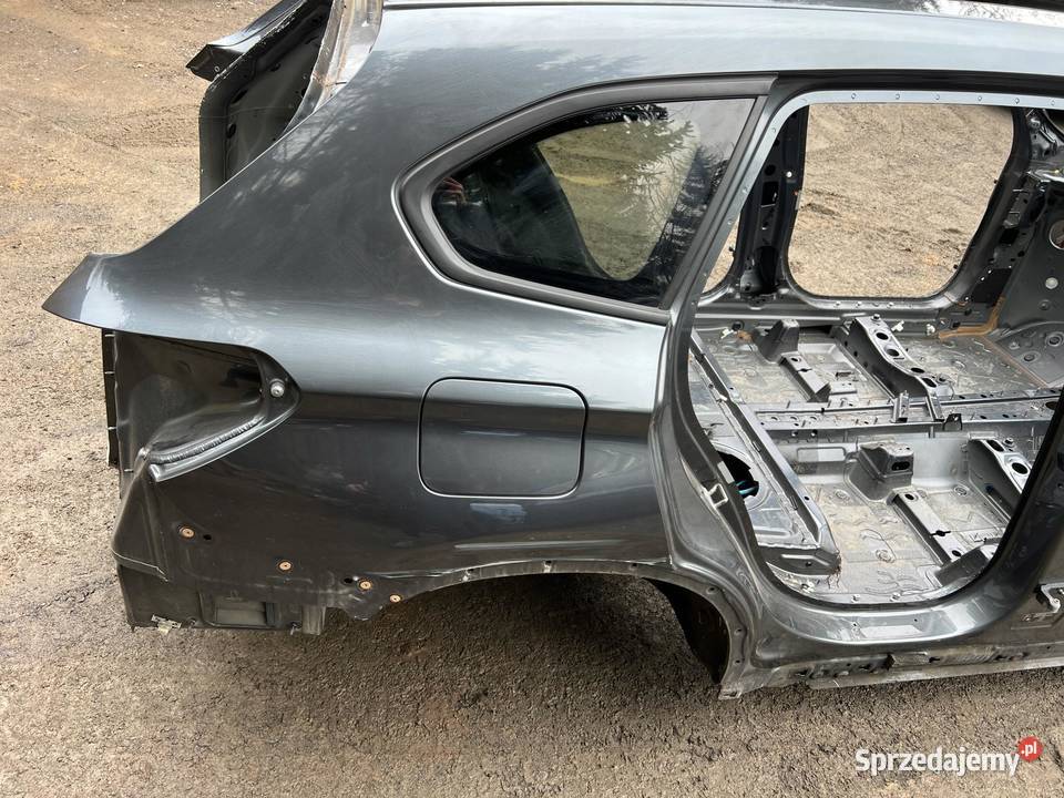 BMW X1 F48 KAROSERIA TYŁ DACH BLOTNIKI PRÓG Zestawy części blacharskich dolnośląskie sprzedam