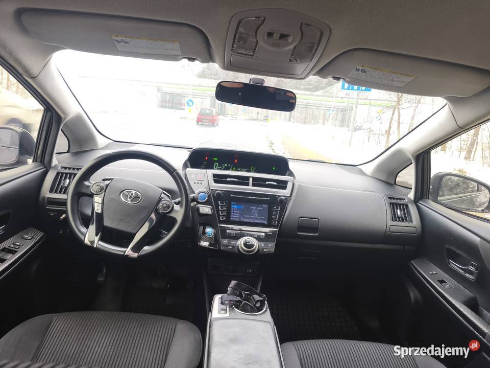 Toyota prius plus 1800cm3 Warszawa sprzedam