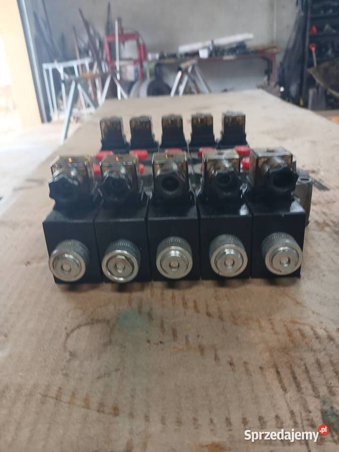 Rozdzielcz hydrauliczny 5sekcyjny HPMV3