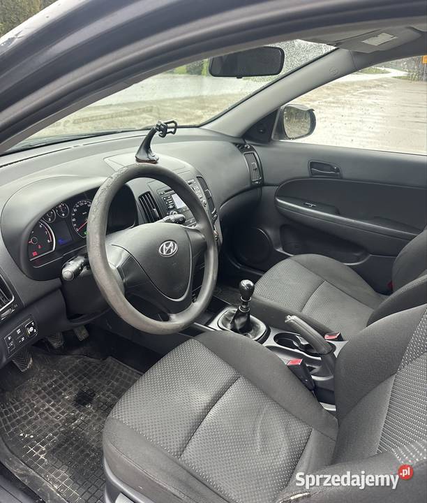 Hyundai i30 14 gaz 2010r manualna Słotowa