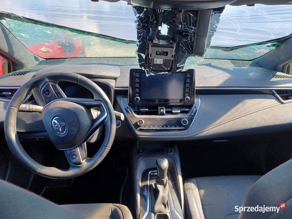 TOYOTA Corolla Hybride 18i 122 Collection CVT Wrocław sprzedam