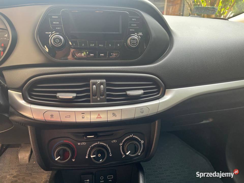 Fiat Tipo pop 95 przebieg 49720 stan Czerwionka-Leszczyny