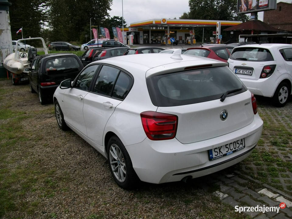 BMW 118 BMW 318I F20F21 2011 1598cm3 Katowice