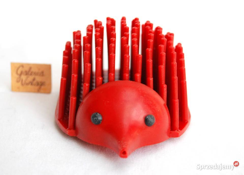 Czerwony jeż na kredki przybornik na biurko PRL lubelskie Lublin